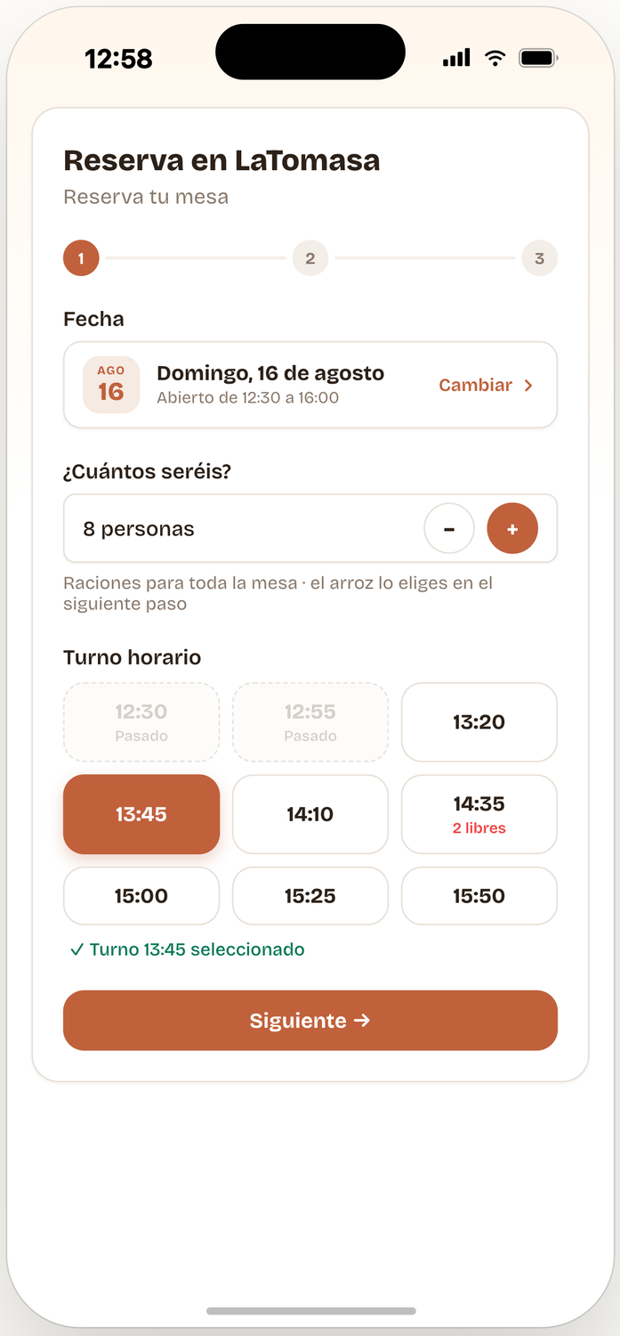 Formulario de reserva en el móvil del cliente
